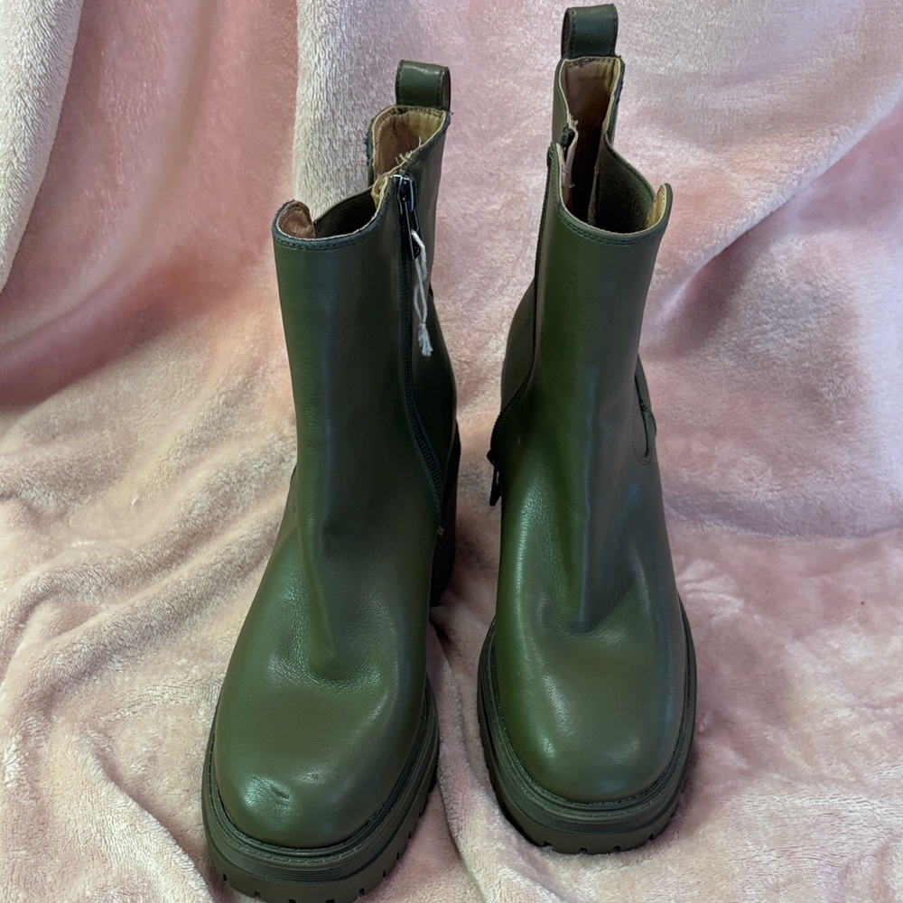 Sam & Libby Olive Heeled Ankle Boots never worn - Picture 5 of 9